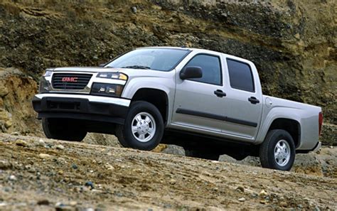 Get an exact fit for your 2006 GMC Canyon. . Gmc canyon 2006